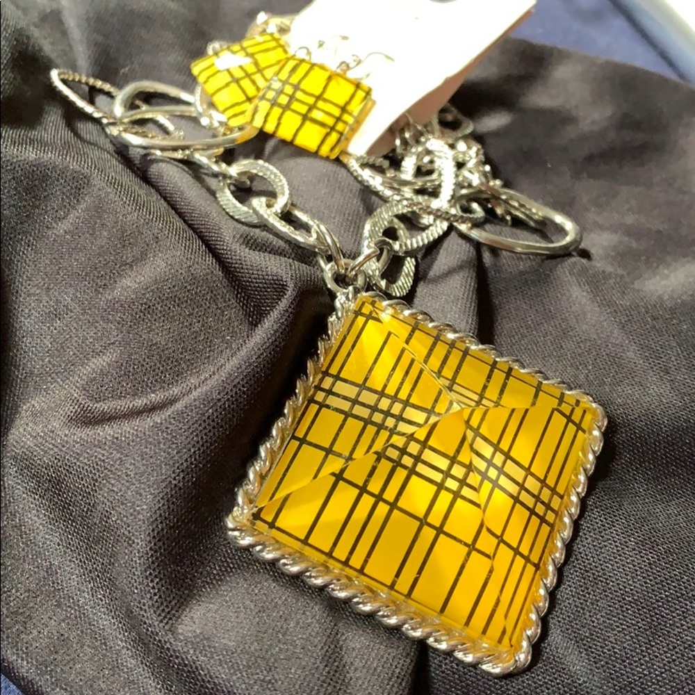 New Necklace earring set pyramid necklace
